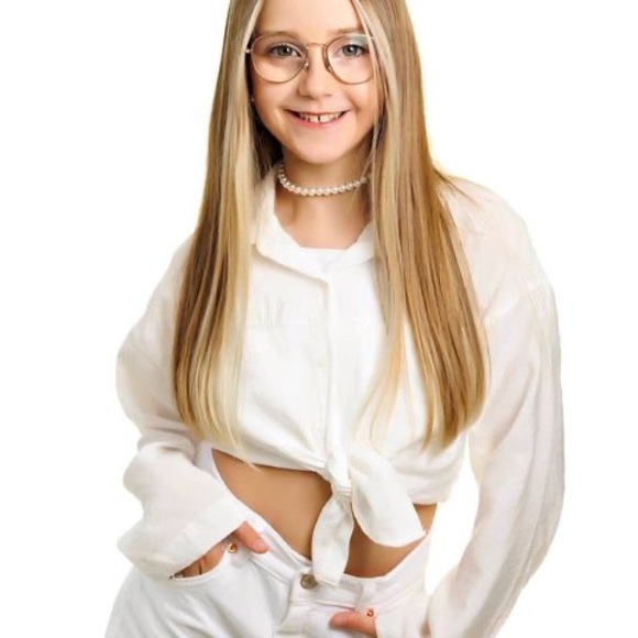 Meet your Posher, Claudie - Picture 1 of 1